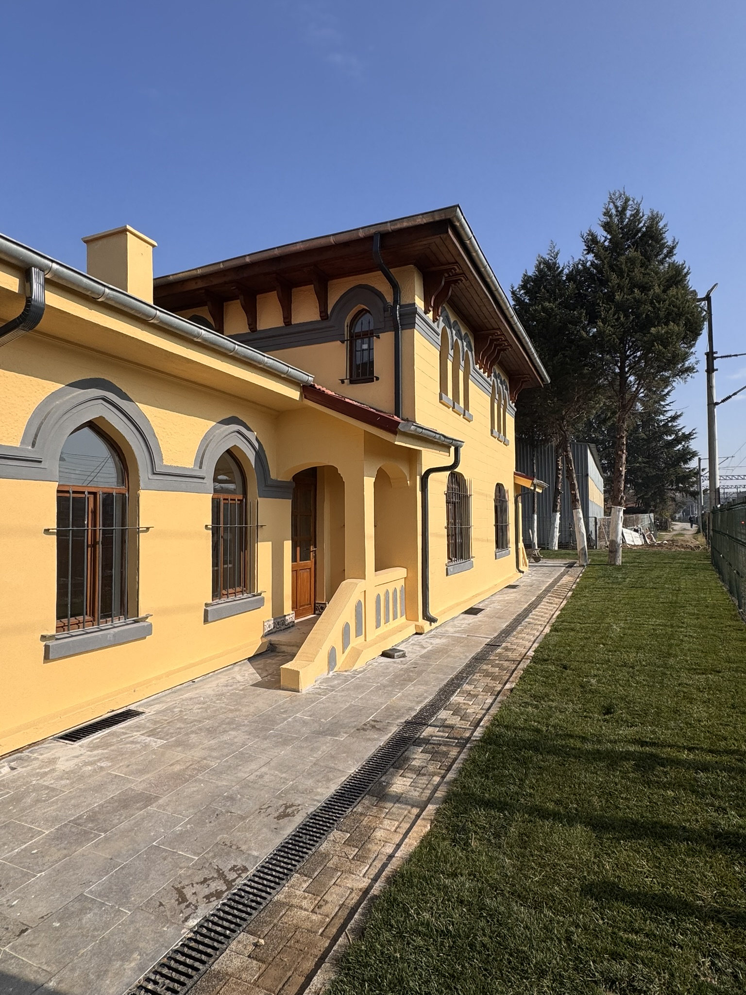 Gallery Image 2