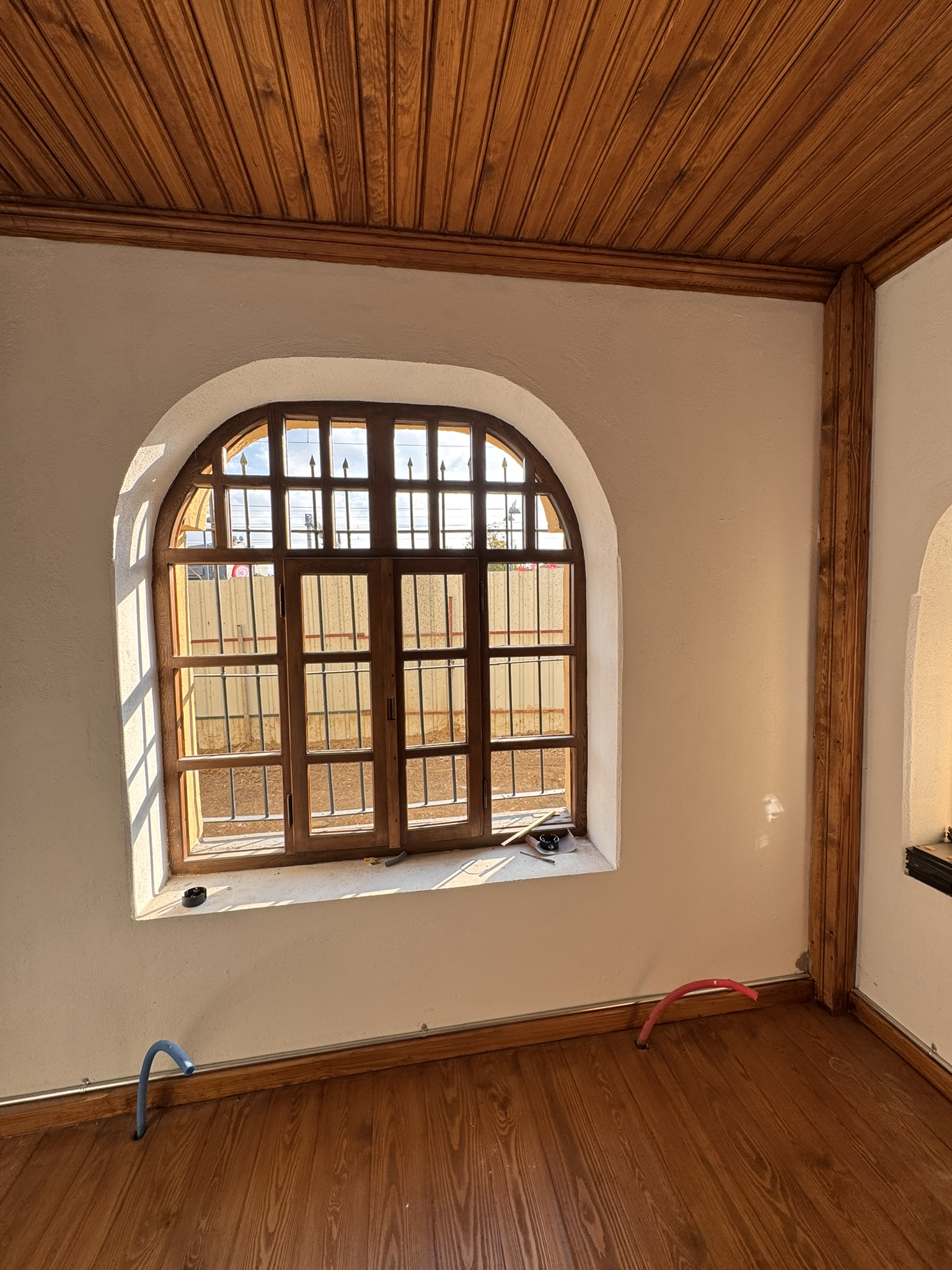 Gallery Image 13