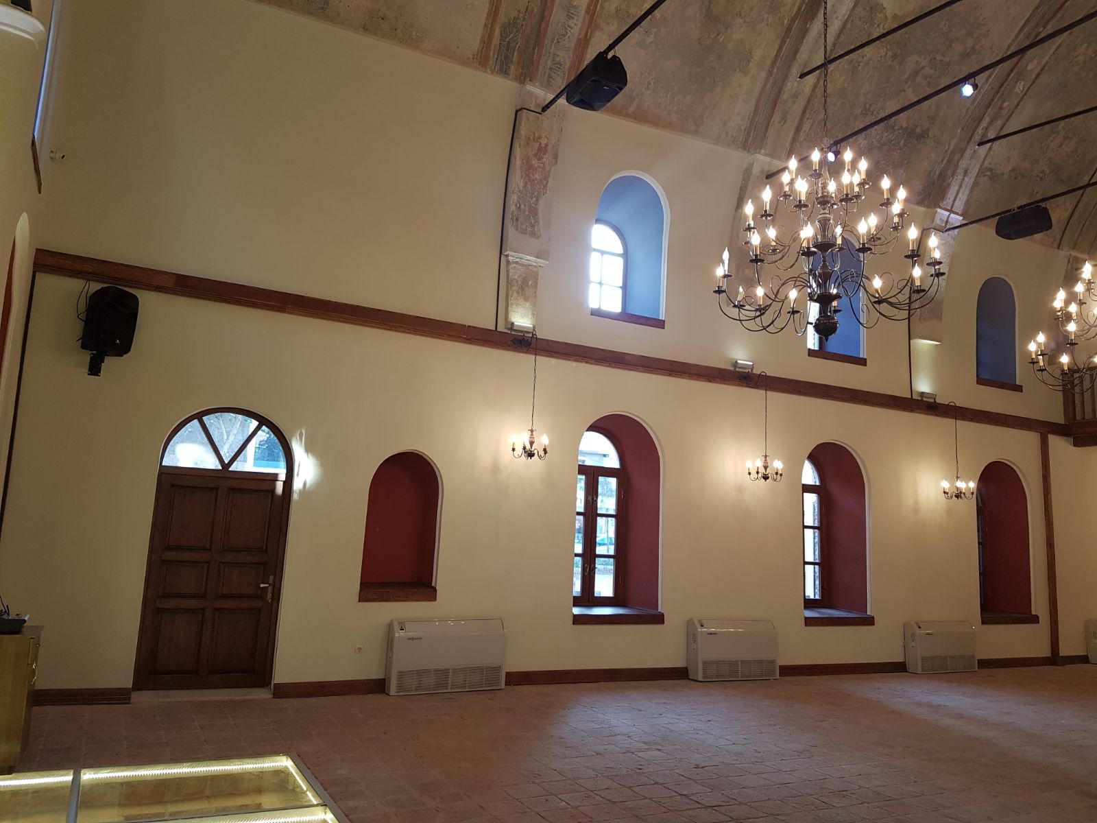 Gallery Image 6